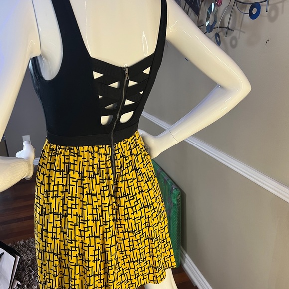 Material girl size M - Picture 2 of 2